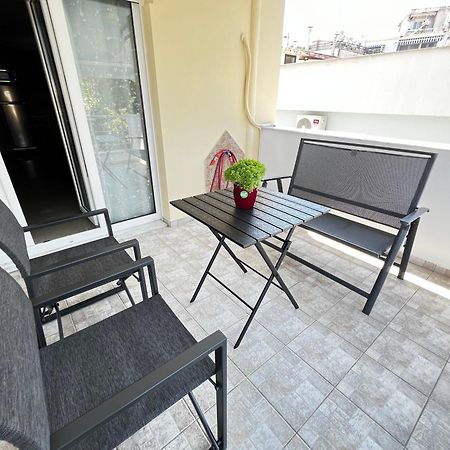 Steel & Oak Vintage Apartments Kavala Bagian luar foto